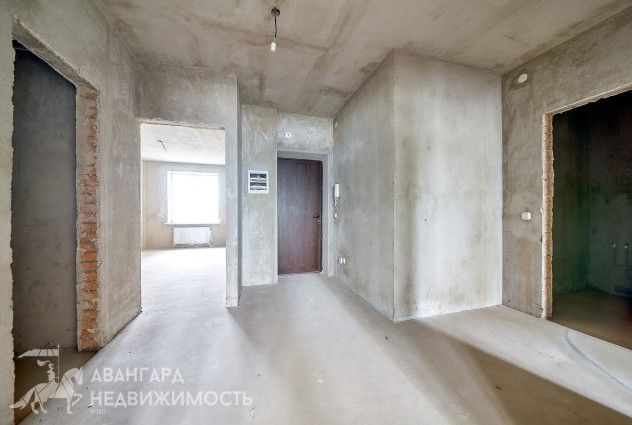 Фото Квартира с отличной планировкой у метро «Грушевка». Есть возможность вывести в нежилой фонд — 5