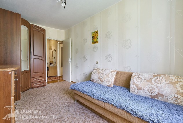 Фото 2-комнатная квартира в тихом дворе, утопающем в зелени, по улице Есенина д. 139 — 15