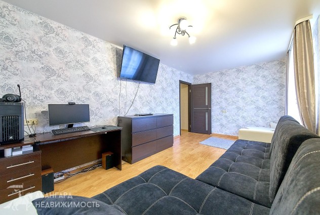 Фото 2-х комнатная квартира с раздельными комнатами и хорошим ремонтом. — 7