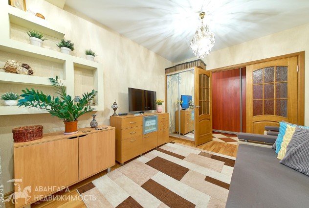 Фото  2-комнатная квартира в тихой, зеленом районе около метро Молодежная. — 15