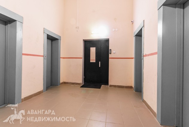 Фото Комфортабельная трехкомнатная квартира + машиноместо по пр-т Дзержинского 129 — 49