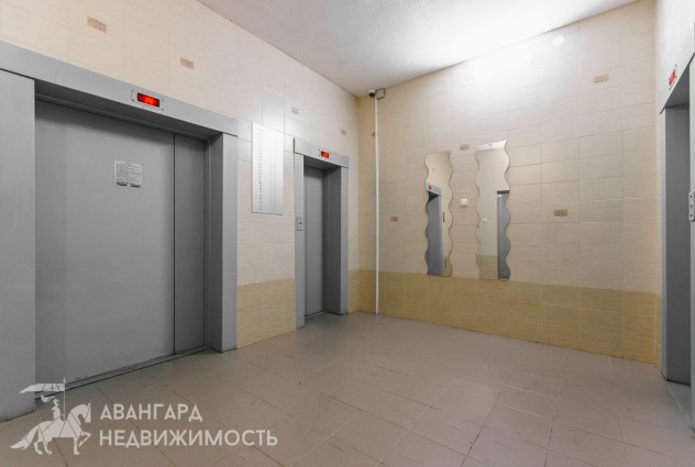 Фото Комфортабельная трехкомнатная квартира + машиноместо по пр-т Дзержинского 129 — 51