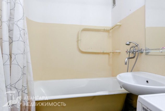 Фото 2-комнатная квартира по адресу ул. Каменногорская 74  — 13