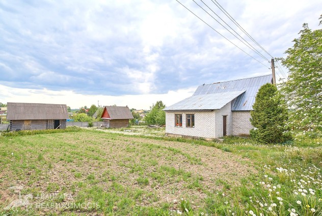 Фото Дом с большим участком в Острошицком городке. — 11