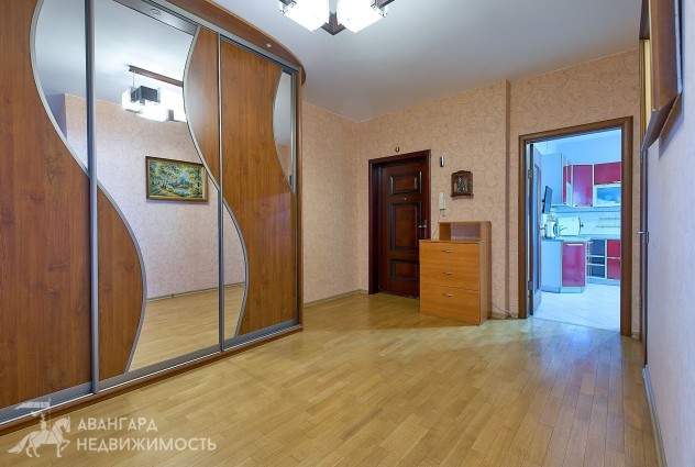 Фото Просторная 3-комнатная квартира на Грушевской 91. — 7