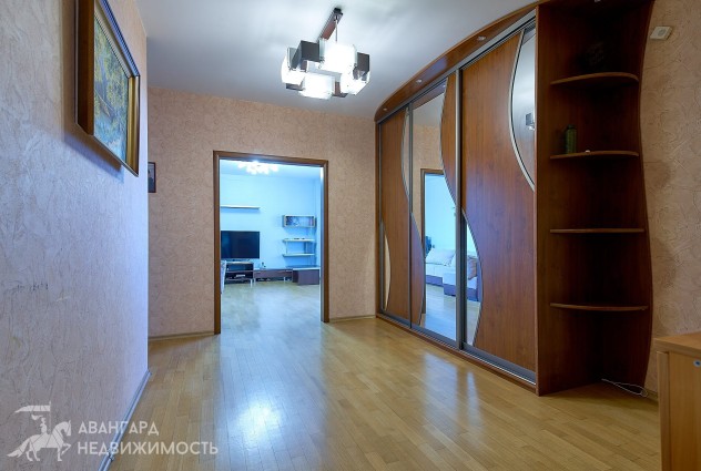 Фото Просторная 3-комнатная квартира на Грушевской 91. — 11