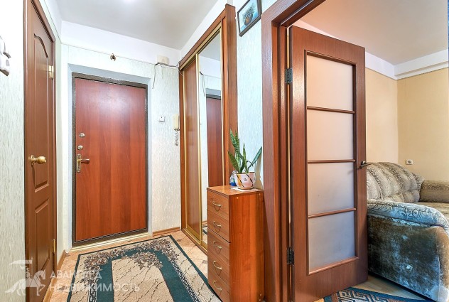 Фото 1-комнатная квартира в Октябрьском районе: ул. Асаналиева, 2 — 11