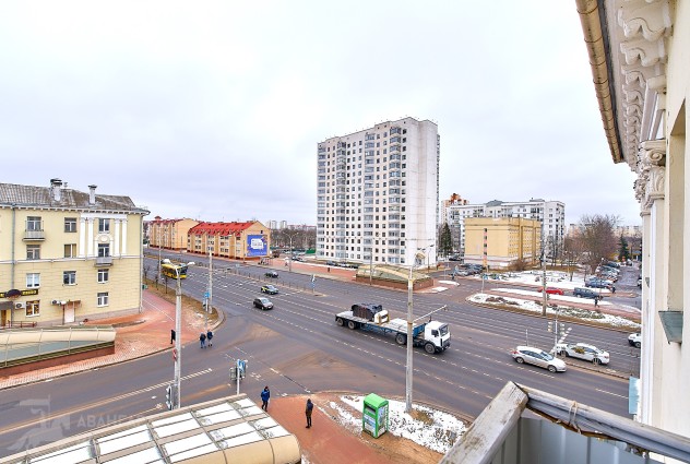 Фото Просторная сталинка с ремонтом по ул. Маяковского — 17