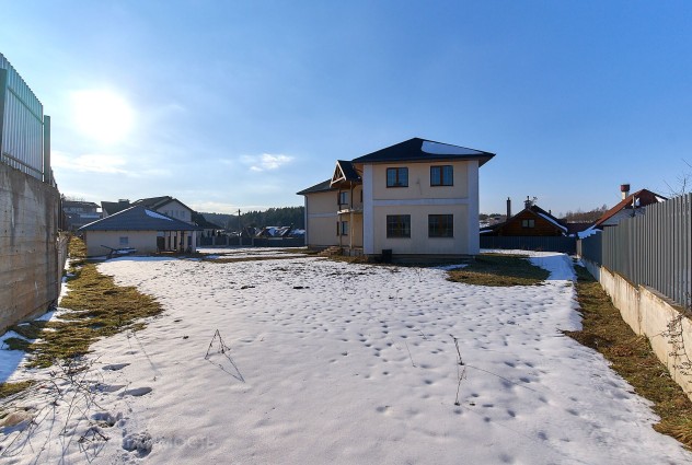 Фото Дом с участком возле Минска: д. Тарасово, 2 км от МКАД. — 59