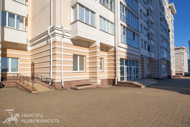 Фото Офис в продажу на ул. Мястровской, 1 (446,2 кв.м.) — 43