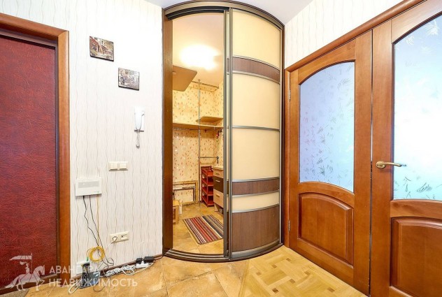 Фото Комфортабельная 3-комнатная квартира ул. П. Панченко 50 — 39