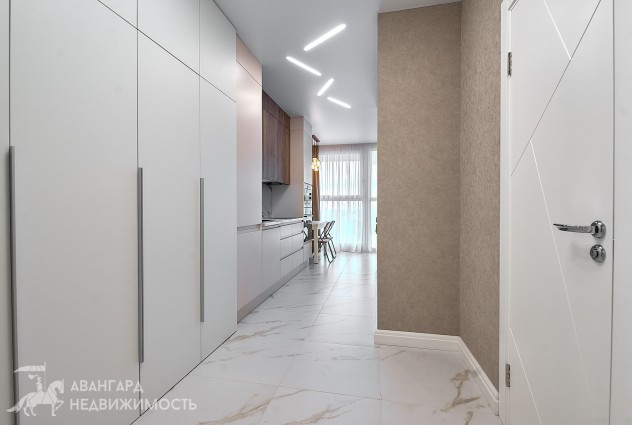 Фото Современная квартира с панорамным видом — 13