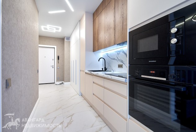 Фото Современная квартира с панорамным видом — 15