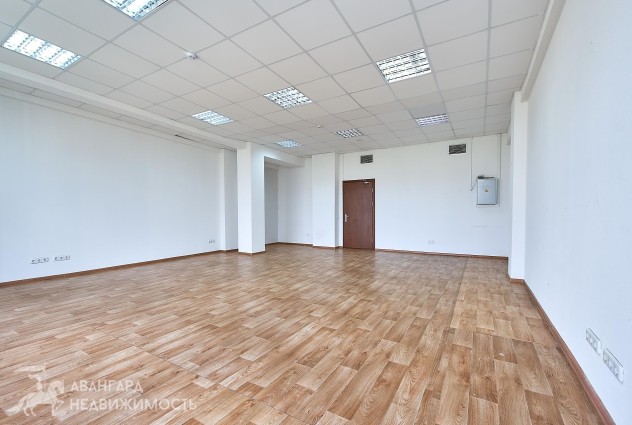 Фото Офисные помещения от 48,5 - 195,1 м² на  ул. Кульман, 9 — 15