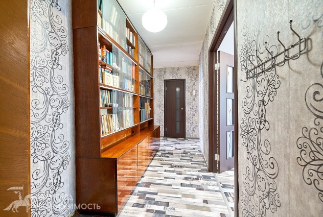 Фото Двухкомнатная квартира в Заславле с хорошим ремонтом. — 27