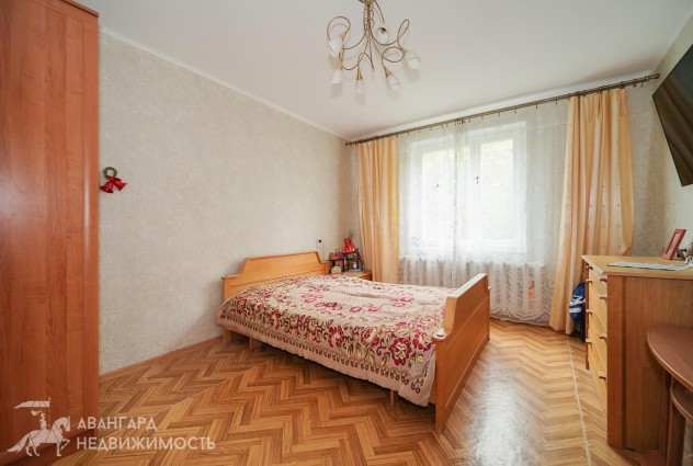 Фото Трехкомнатная квартира в Малиновке — 39