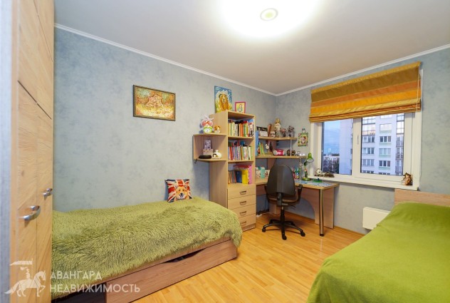 Фото 3-комнатная квартира с отличным ремонтом в Уручье! — 27