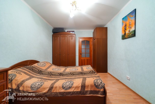 Фото 3-комнатная квартира с отличным ремонтом в Уручье! — 31