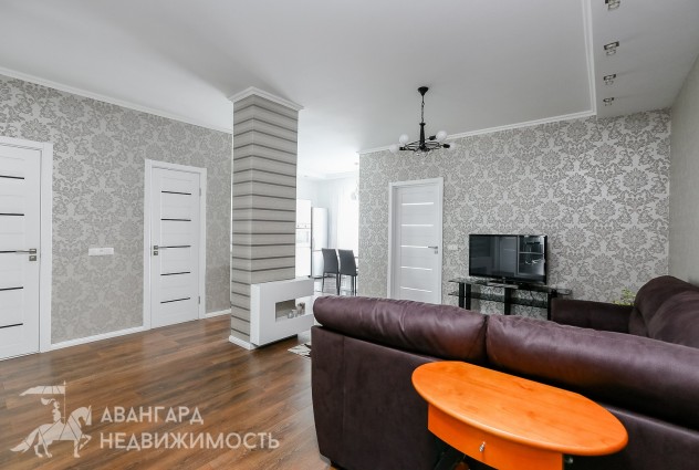 Фото Уникальная 3-комнатная квартира с ремонтом в центре — 9