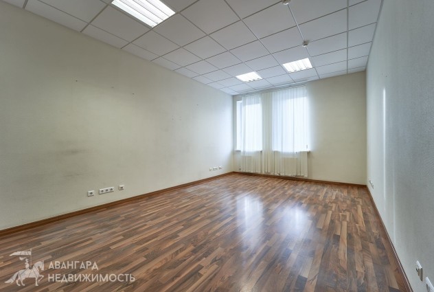 Фото Комфортабельный офис 247,5 кв. м в центре г. Минска — 9