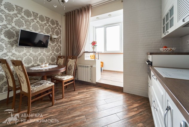 Фото Просторная квартира с ремонтом в новостройке рядом с метро — 21