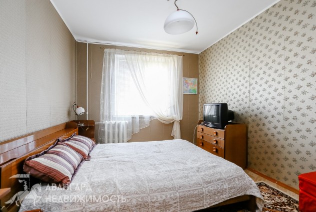 Фото Продается 4 комнатная  квартира в экологически чистом районе Минска по улице 50 лет Победы, д. 7 — 21