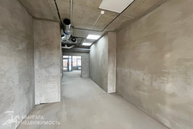 Фото Торгово-административное помещение в удобной локации — 17