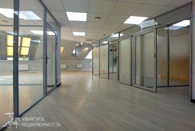 Фото Просторный офис 118,4 кв. м в центре г. Минска — 11