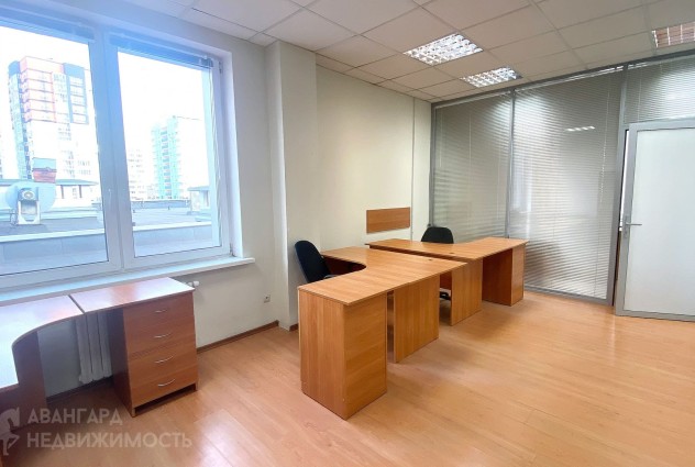 Фото Офисное помещение 54,5 м2 на ул. Богдановича, 155Б — 5