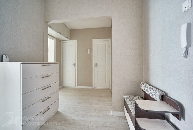Фото Продаётся однокомнатная квартира ул. Основателей 7 — 13