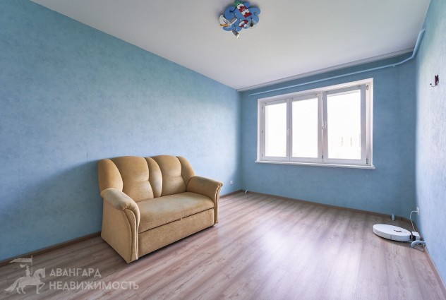 Фото Просторная 4к квартира с ремонтом, метро "Петровщина" — 13