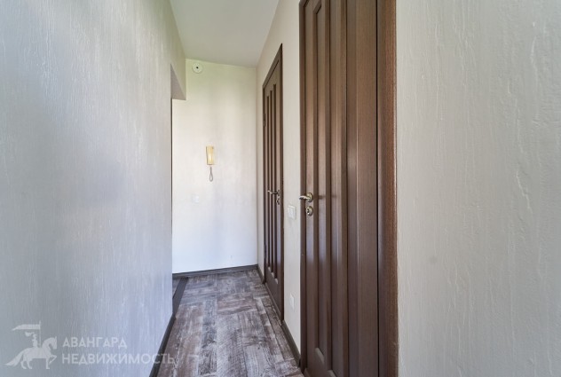 Фото Просторная 4к квартира с ремонтом, метро "Петровщина" — 41
