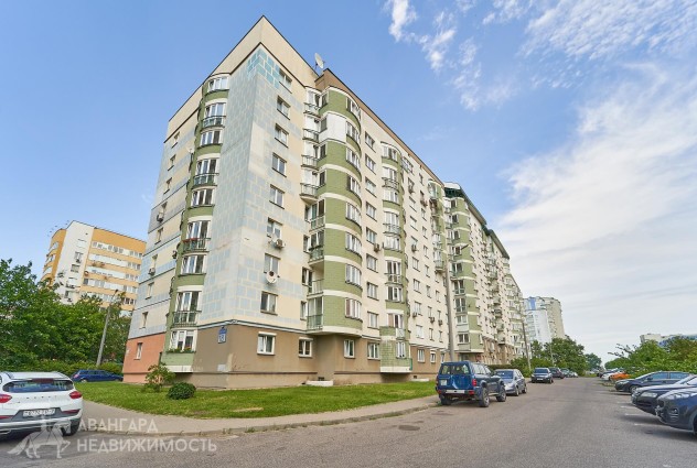 Фото Просторная квартира с отличной планировкой рядом ст.м. Кунцевщина и Каменная Горка — 71