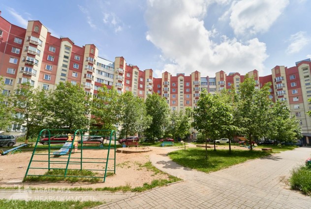 Фото 3-комнатная квартира с ремонтом по адресу Наполеона Орды 23 — 47