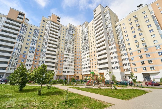 Фото Продается 3-х комнатная квартира, готова к проживанию — 49