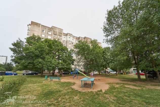 Фото Продается 3-комнатная квартира по ул. Есенина, 97 — 47