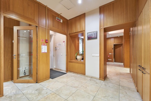 Фото Аренда офиса кабинетной системы с мебелью (344 м²) — 15
