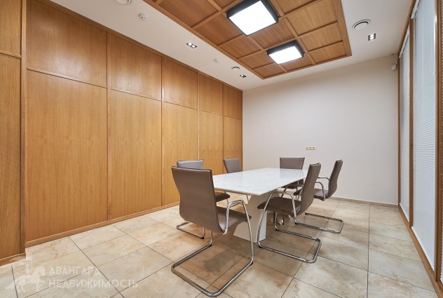 Фото Аренда офиса кабинетной системы с мебелью (344 м²) — 21