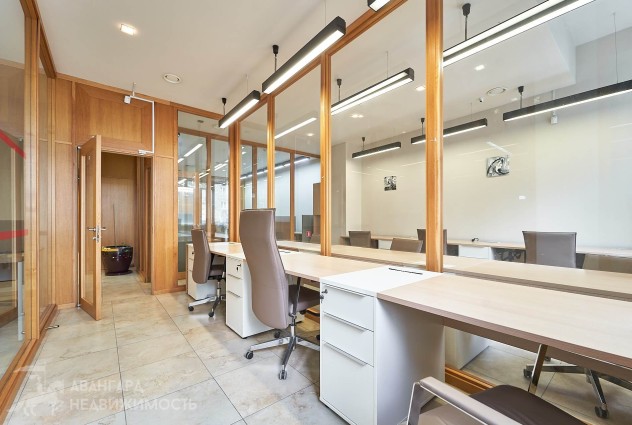 Фото Аренда офиса кабинетной системы с мебелью (344 м²) — 25