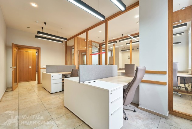 Фото Аренда офиса кабинетной системы с мебелью (344 м²) — 31