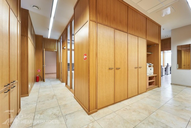 Фото Аренда офиса кабинетной системы с мебелью (344 м²) — 53