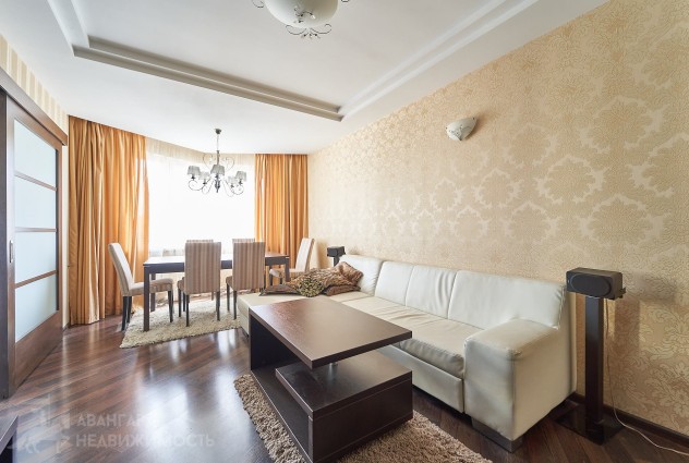 Фото Просторная 3к квартира с ремонтом в аг. Лесном — 9