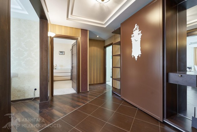 Фото Просторная 3к квартира с ремонтом в аг. Лесном — 27