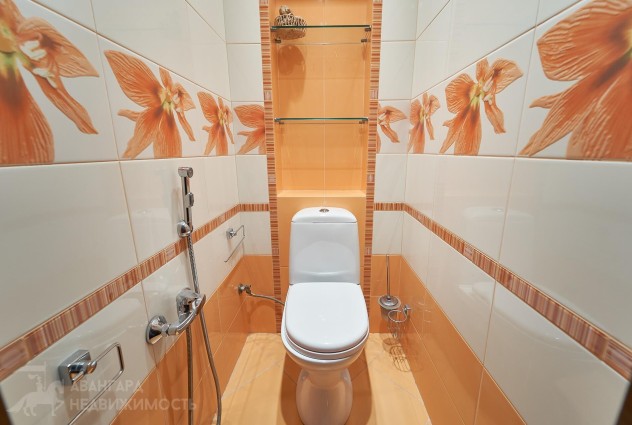 Фото Просторная 3к квартира с ремонтом в аг. Лесном — 35