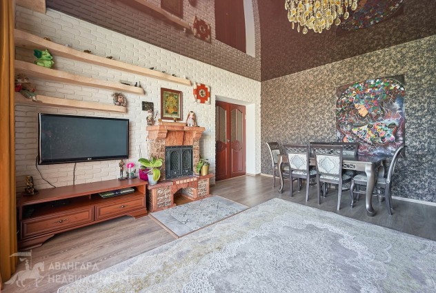 Фото Просторный жилой дом в центре города Борисов — 25