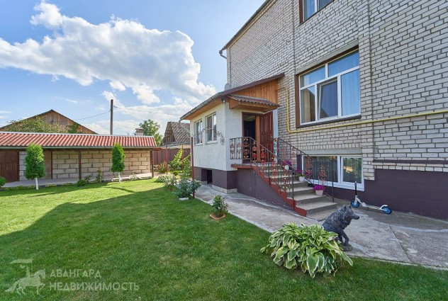 Фото Просторный жилой дом в центре города Борисов — 7