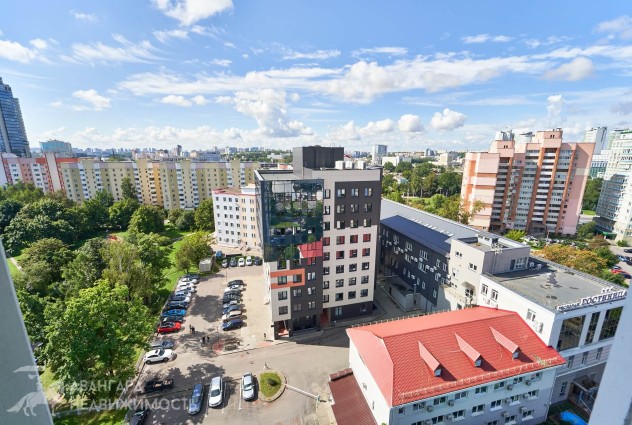 Фото 1-комнатная квартира с ремонтом в центре: пр-т Машерова, 43 — 33