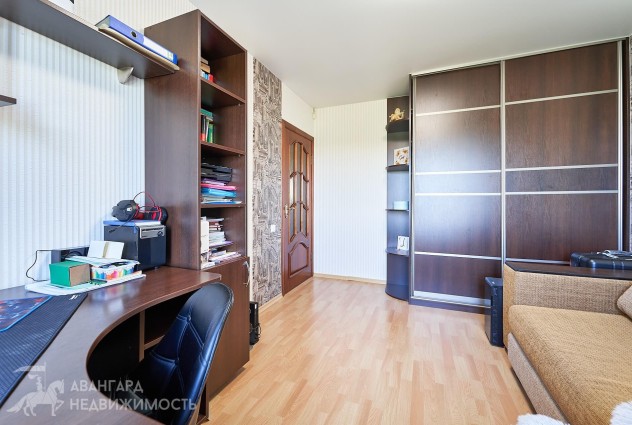 Фото 3-комнатная квартира с отличным ремонтом — 31