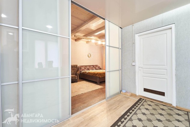 Фото Просторный дом для большой и дружной семьи рядом с водоемом! — 23