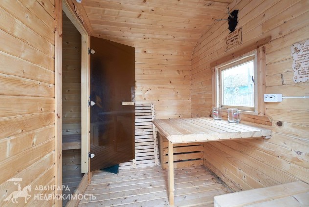 Фото Просторный дом для большой и дружной семьи рядом с водоемом! — 29